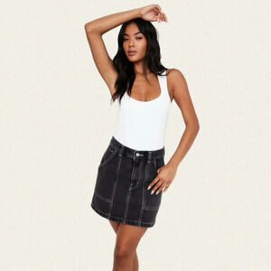 Levi’s Carpenter Skirt